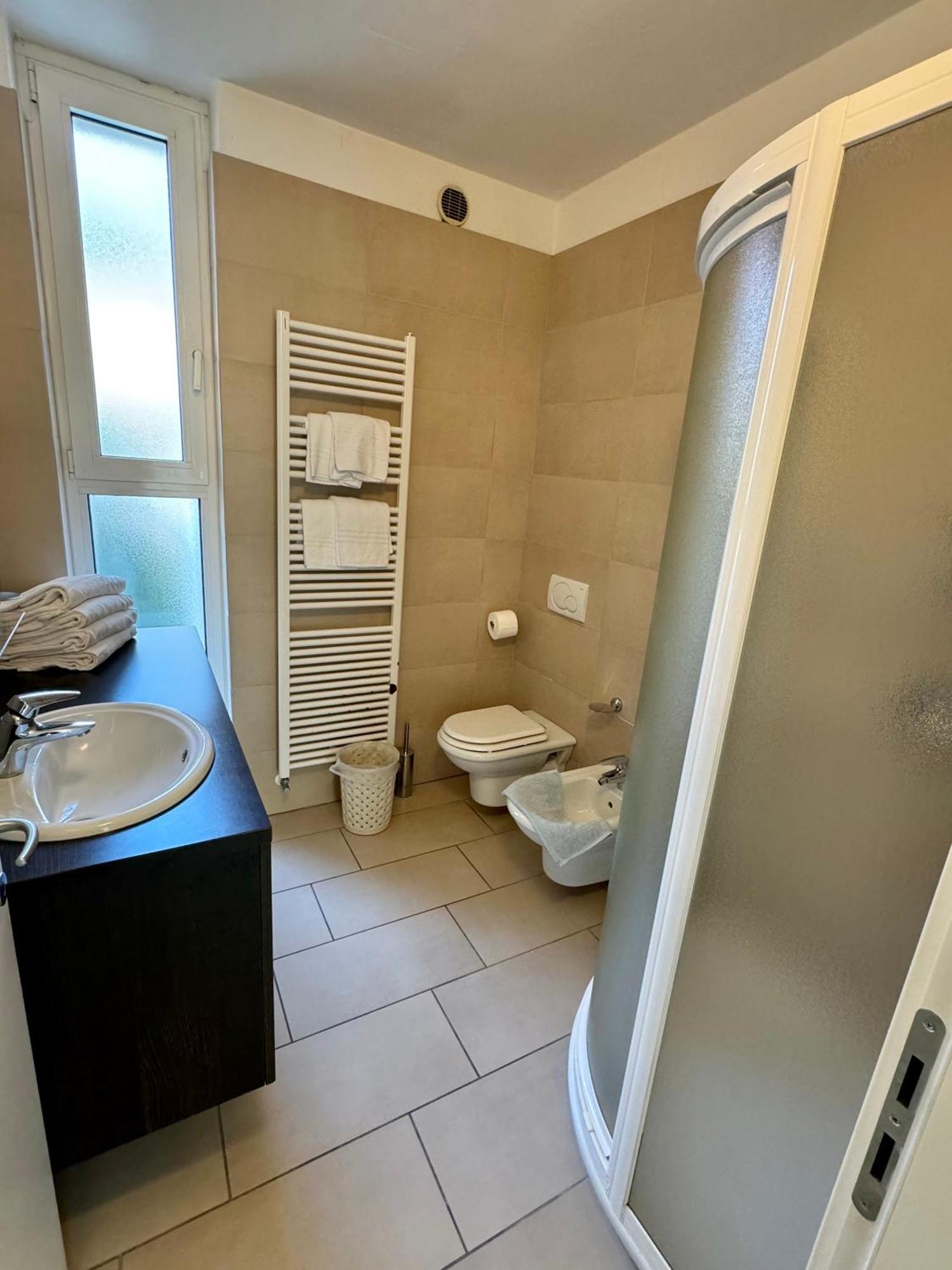 Casa Piccola Fewo Torbole Sul Garda Luaran gambar